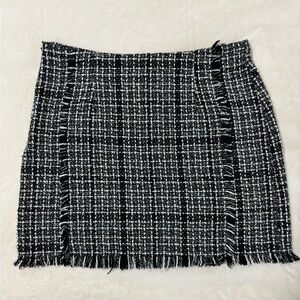 Women’s SHEIN plaid skirt